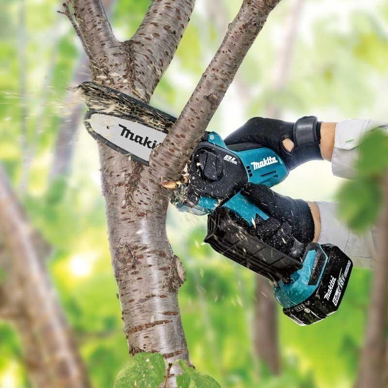 Makita DUC150Z 18V Cordless Pruning Saw 6 Makita DUC150Z 18V Cordless Pruning Saw 6